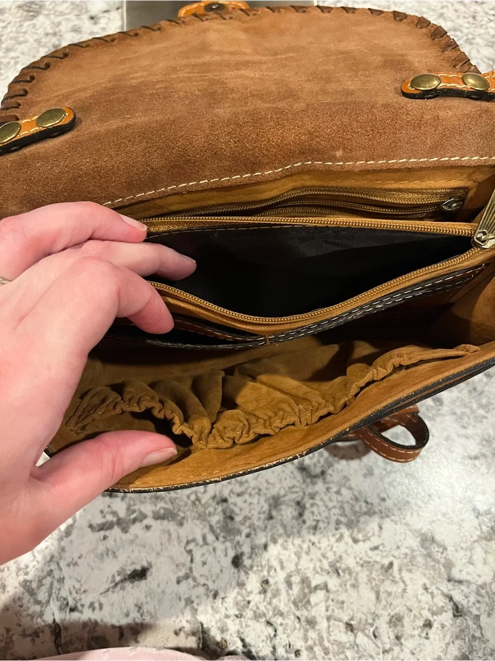Patricia Nash Hand-Tooled Tan Leather Crossbody Bag EUC - Picture 16 of 16